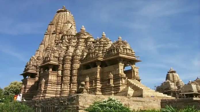 khajuraho me ghumne ki jagah